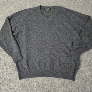 Daniel Bishop 100% Cashmere Sweater Mens L Gray V Neck Luxury Minimalist Soft